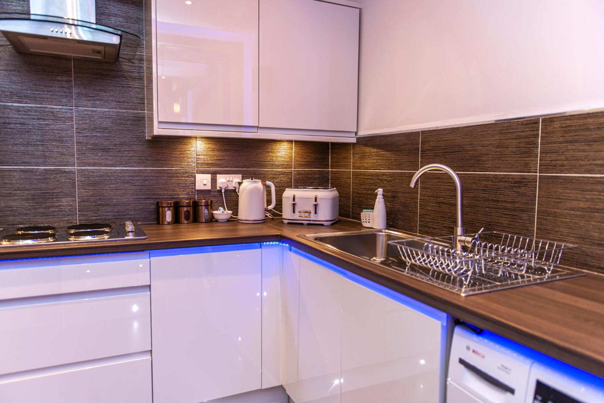 Optimal Apartments Брадфорт Стая снимка